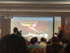 LiveJasmin evibra toy