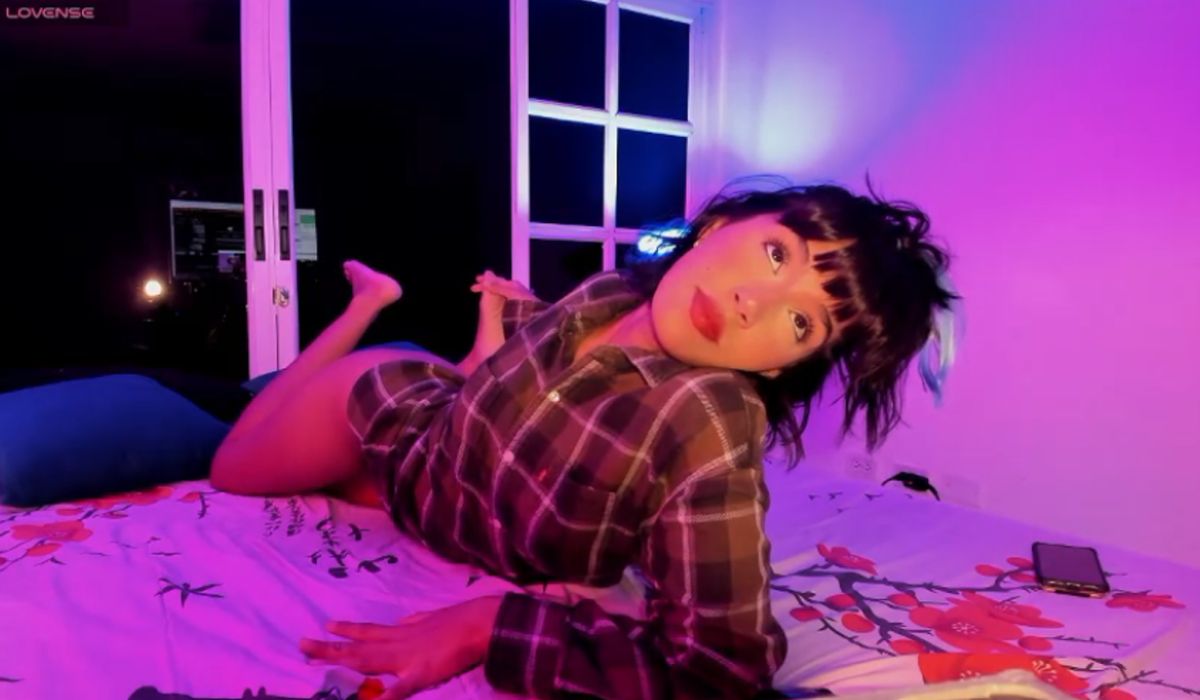 Latina webcam girl